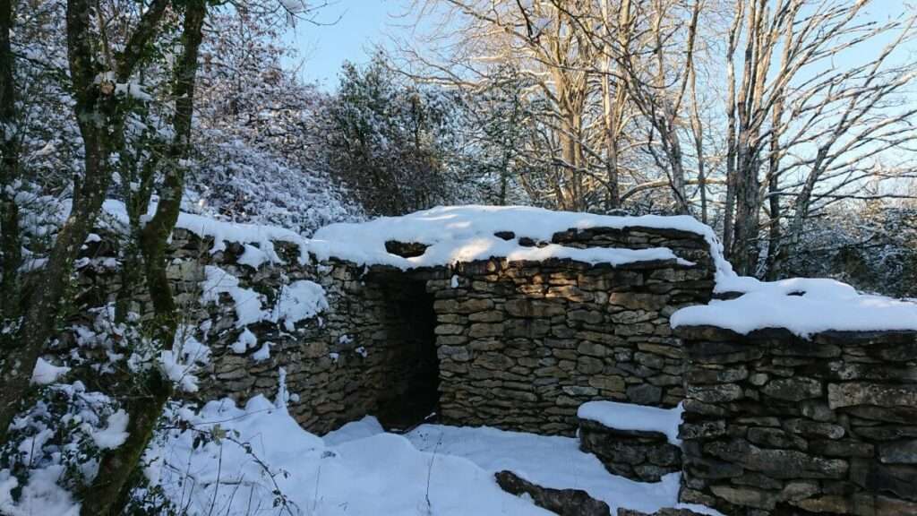 Sur le sentier des cabornes à ST-DIDIER