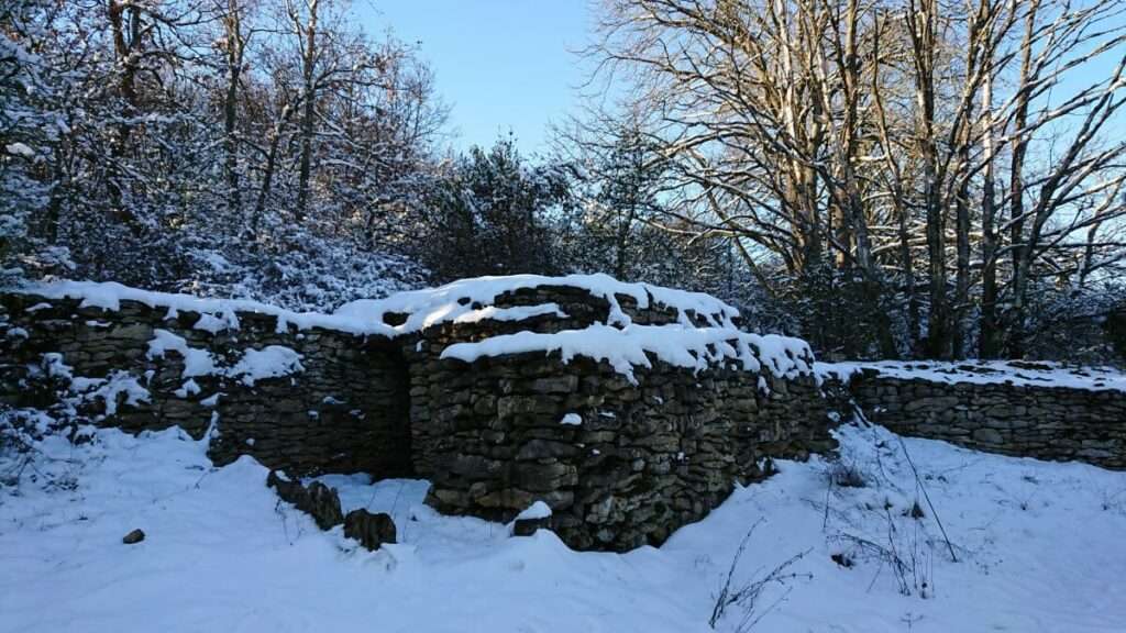Sur le sentier des cabornes à ST-DIDIER